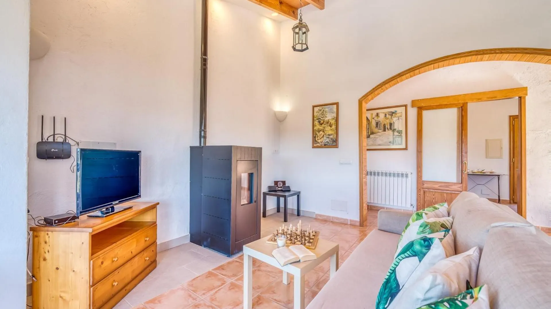 2 Bedroom Beach Country House, Arta