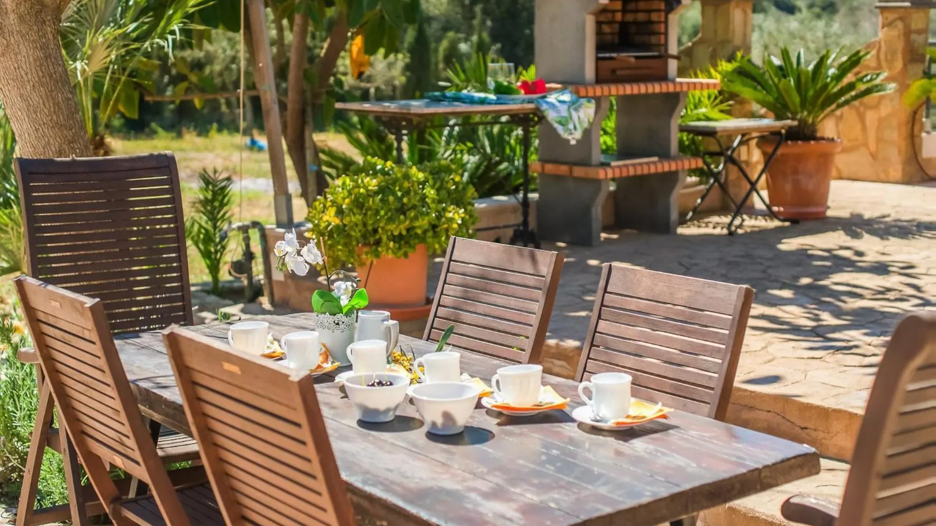 2 Bedroom Beach Country House, Arta Holiday home