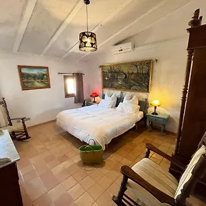 Stadthaus Mitten Im Künstlerviertel Von Mit Zwei Apartment