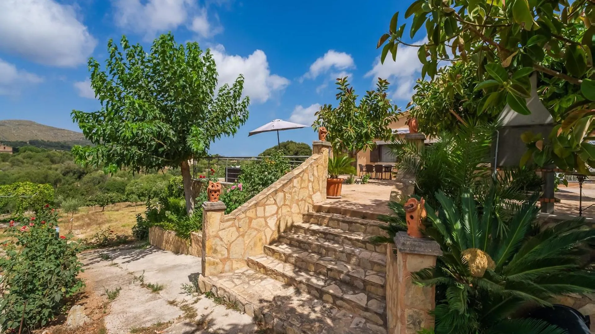 2 Bedroom Beach Country House, Arta Holiday home